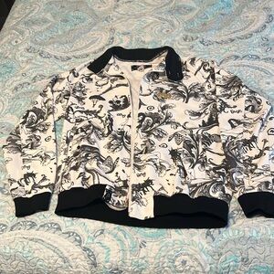 Men’s medium ladies and paisleys LRG track jacket